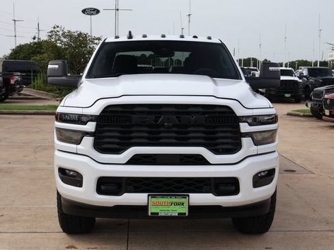Used 2026 RAM 3500 Lone Star AWD/4WD image 2