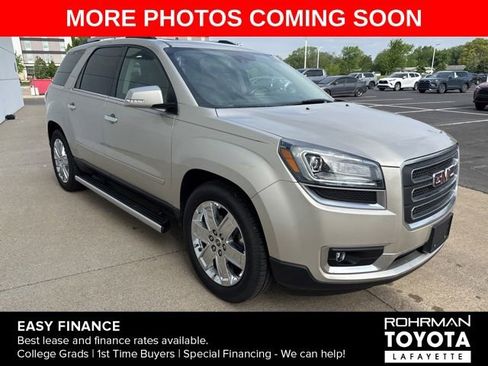 Used 2017 GMC Acadia Limited SLT AWD/4WD image 3