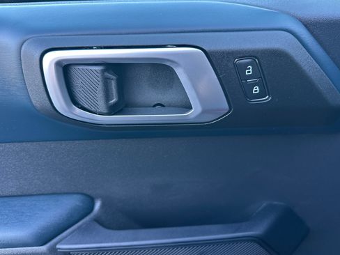 New 2025 Ford Bronco Heritage Edition image 11