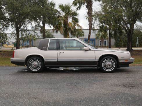 Used 1988 Cadillac Eldorado Coupe image 28