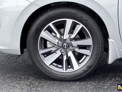 Used 2024 Nissan Versa S w/ S Plus Package image 30