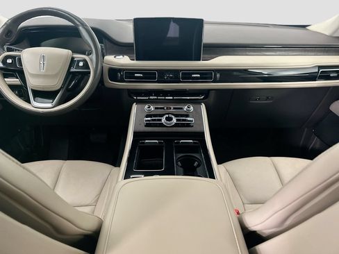 Used 2023 Lincoln Aviator Reserve w/ Elements Package Plus RWD image 12