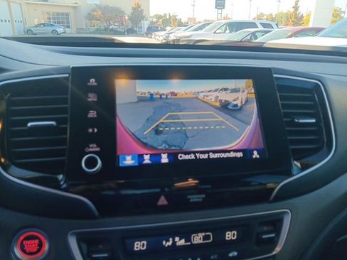 Used 2022 Honda Ridgeline RTL image 17