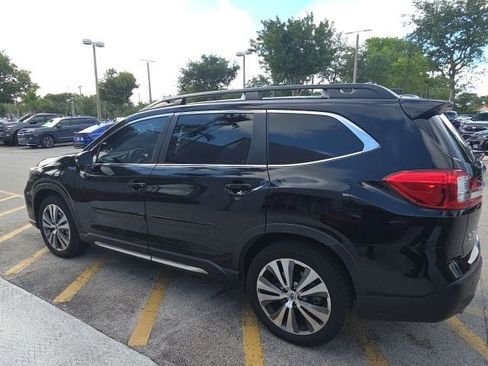 Used 2022 Subaru Ascent Limited w/ Technology Package AWD/4WD image 4