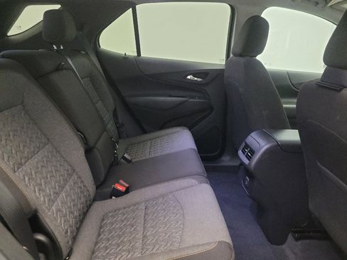 Used 2024 Chevrolet Equinox LT FWD image 19