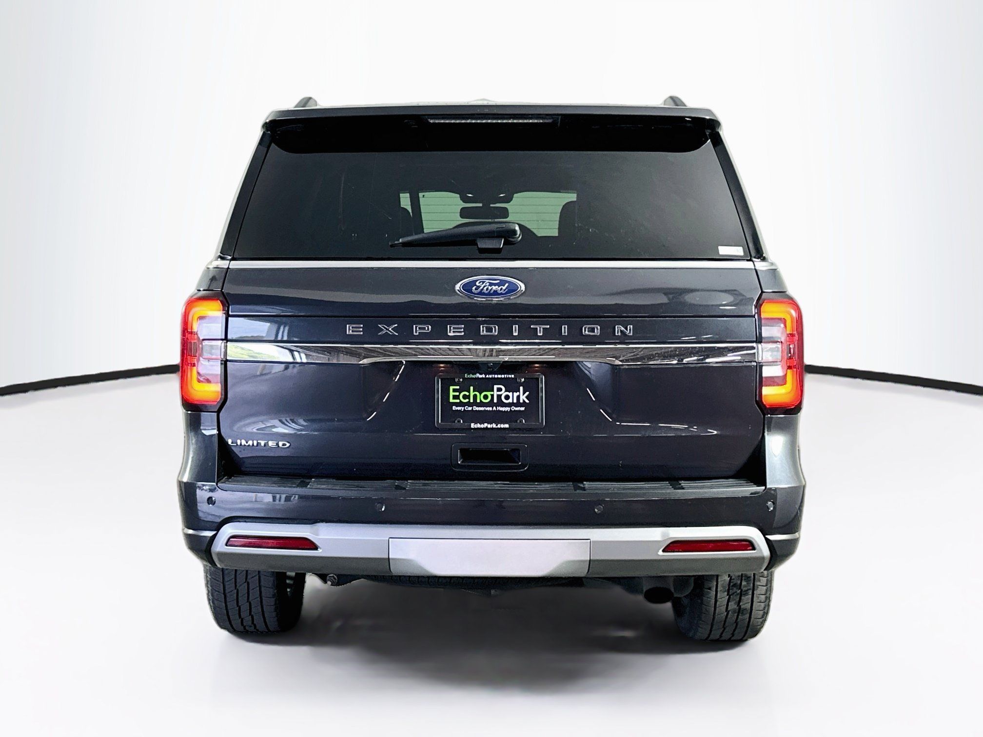 Used 2024 Ford Expedition Limited RWD image 7
