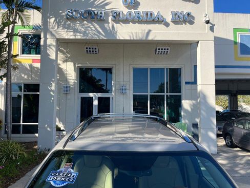 Used 2011 Buick Enclave CXL image 70