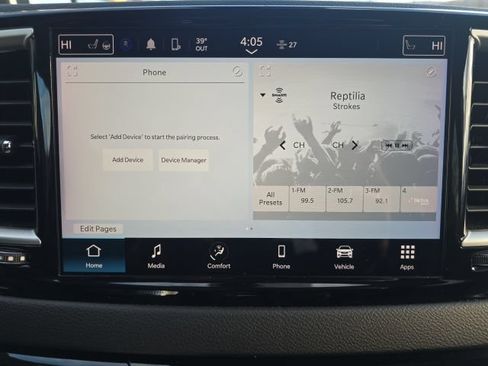 Certified 2024 Chrysler Pacifica Touring-L FWD image 18