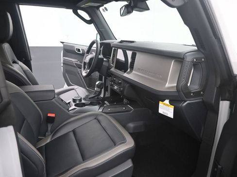 New 2026 Ford Bronco Outer Banks AWD/4WD image 27