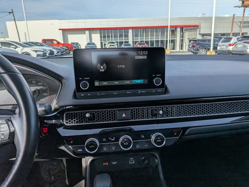 Used 2024 Honda Civic EX-L image 19