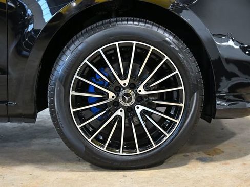 Used 2023 Mercedes-Benz Metris Passenger image 26