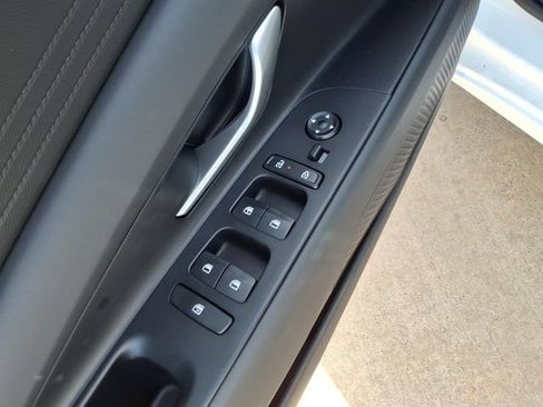 New 2026 Hyundai Elantra SE FWD image 20
