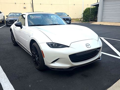 Used 2025 MAZDA MX-5 Miata RF Club RWD image 6