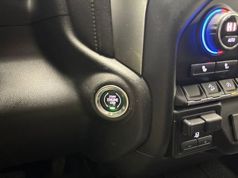 Used 2019 Chevrolet Silverado 1500 LT w/ All-Star Edition image 41