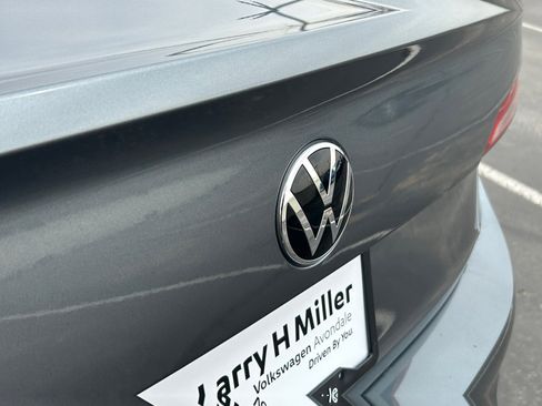 Used 2022 Volkswagen Jetta Sport image 23