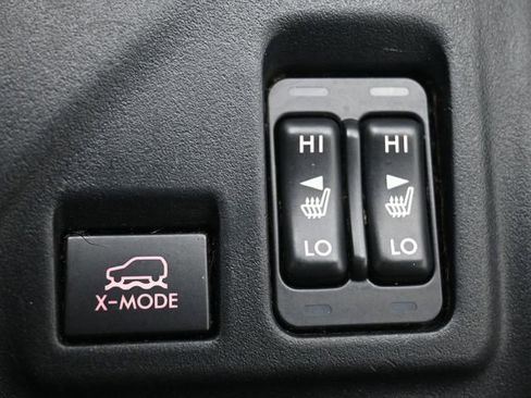 Used 2020 Subaru Crosstrek 2.0i Premium w/ Moonroof Package 2 image 30