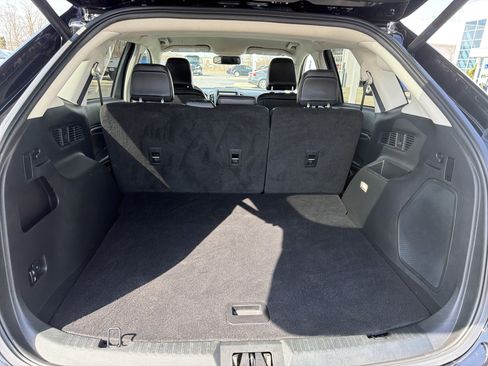 Used 2024 Ford Edge Titanium image 12