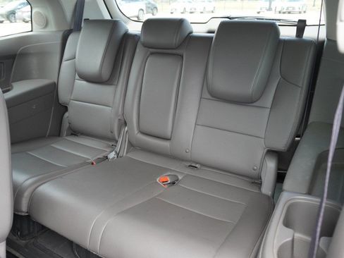 Used 2015 Honda Odyssey Touring image 12