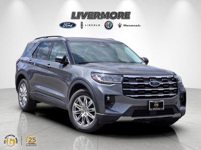 New 2026 Ford Explorer Active w/ Active Comfort Package
