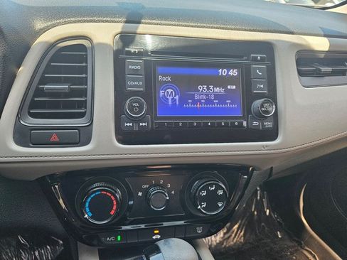 Used 2016 Honda HR-V LX image 13