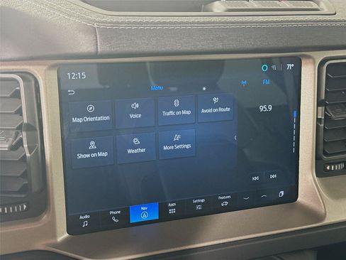 Used 2025 Ford Bronco Outer Banks AWD/4WD image 9