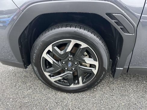 Used 2025 Subaru Forester Limited w/ Popular Package AWD/4WD image 6