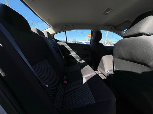 Used 2021 Nissan Versa S FWD image 18