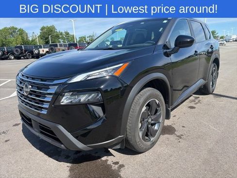 Used 2024 Nissan Rogue SV w/ SV Premium Package AWD/4WD image 2