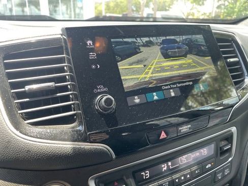 Used 2022 Honda Passport TrailSport image 17
