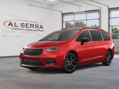 New 2025 Chrysler Pacifica Limited w/ Trailer Tow Group