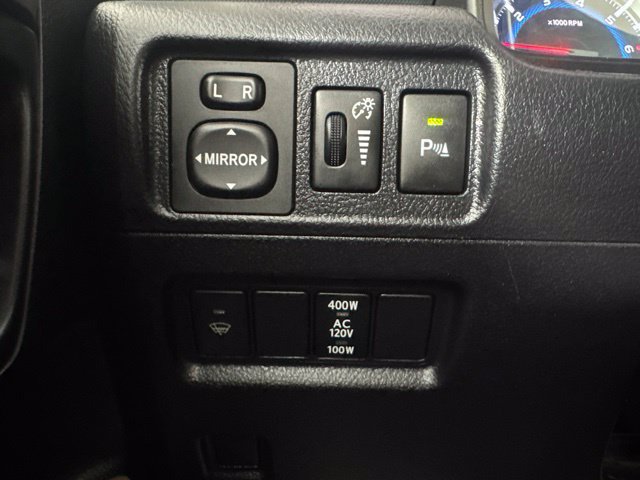 Used 2016 Toyota 4Runner Limited AWD/4WD image 19