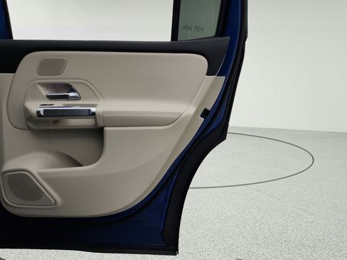 Certified 2026 Mercedes-Benz GLB 250 image 28