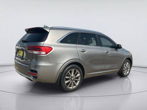Used 2017 Kia Sorento SX FWD image 7