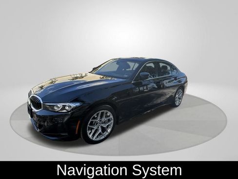 Used 2025 BMW 330i Sedan image 3