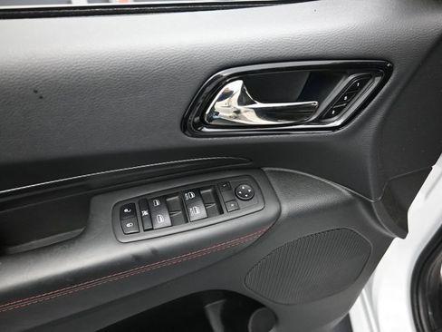 Used 2023 Dodge Durango R/T RWD image 10