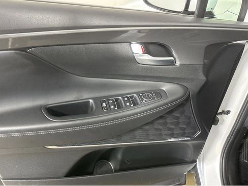 Used 2023 Hyundai Santa Fe SEL Premium image 33