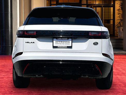 Certified 2022 Land Rover Range Rover Velar R-Dynamic S AWD/4WD image 4