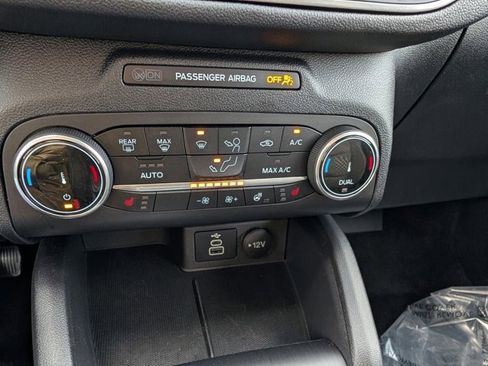 Certified 2025 Ford Escape Active w/ Cold Weather Package image 24
