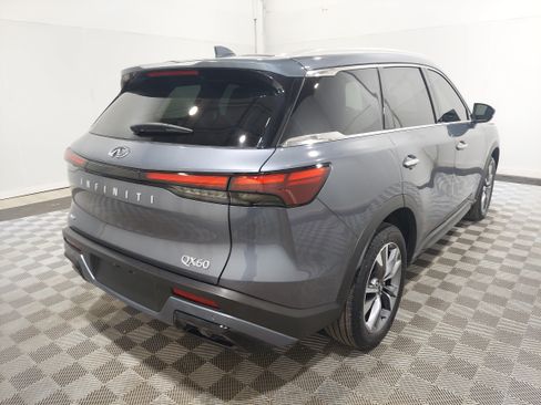 Used 2024 INFINITI QX60 Luxe AWD/4WD image 3