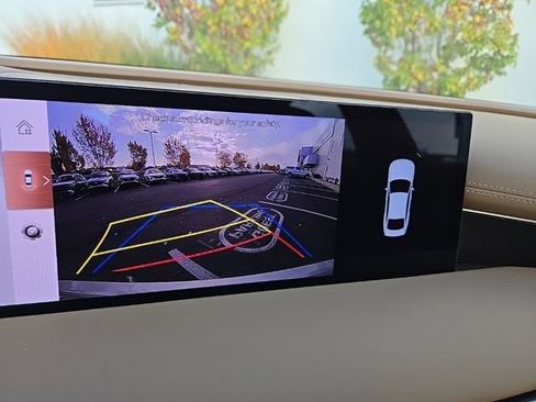 Used 2025 Genesis G80 2.5T image 37