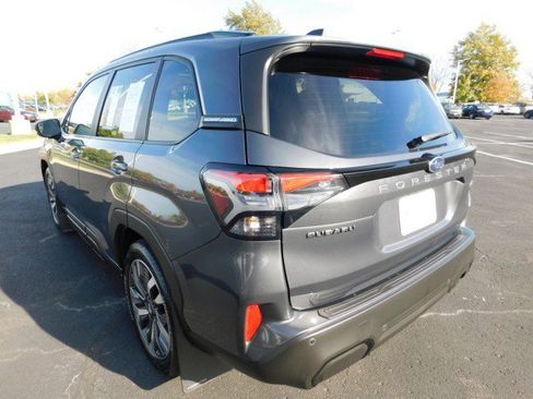 Used 2025 Subaru Forester Touring image 8