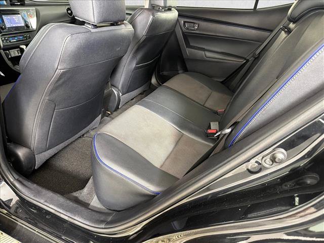 Used 2018 Toyota Corolla SE FWD image 20
