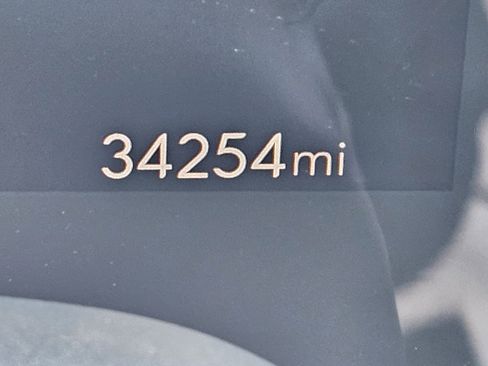 Used 2024 Buick Encore GX Sport Touring w/ Comfort Package image 29