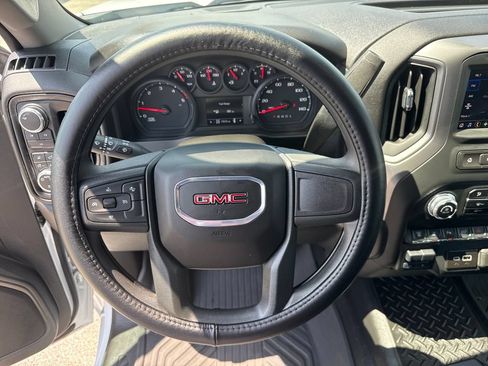 Used 2024 GMC Sierra 2500 Pro AWD/4WD image 15