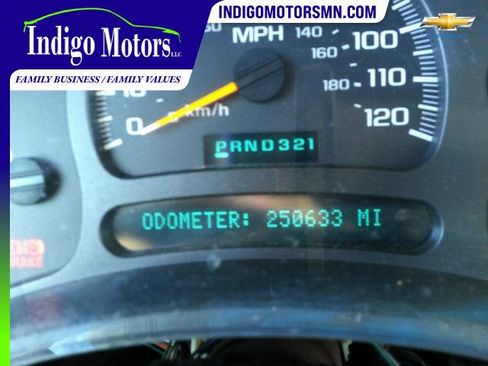 Used 2003 Chevrolet Tahoe LS image 23