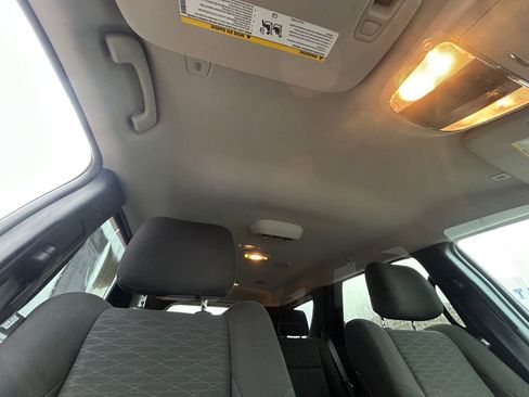 Used 2020 Dodge Durango SXT w/ 3rd Row Seating Group image 28