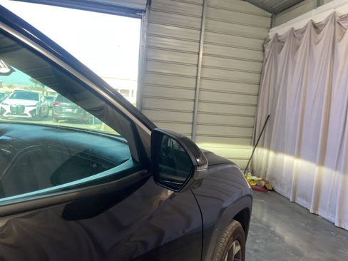 Used 2025 Hyundai Tucson Limited image 17