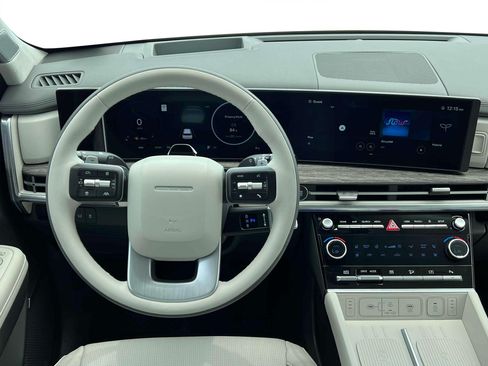 Used 2025 Hyundai Santa Fe Calligraphy AWD/4WD image 19