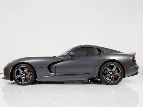 Used 2014 SRT Viper GTS RWD image 5