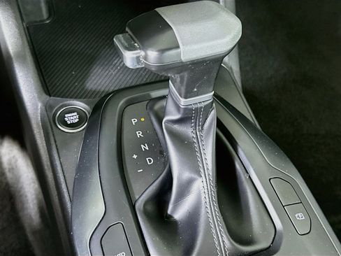 Used 2025 Kia K4 FWD image 25